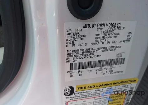 2015 Lincoln Navigator из США, поврежденный, VIN 5LMJJ2JTXFEJ03937